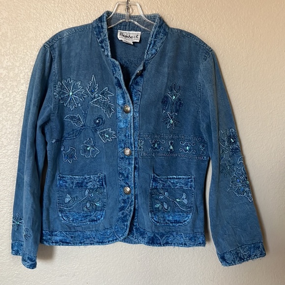 FLASHBACK Jackets & Blazers - Flashback  Vintage  Denim embroidered Jacket sz M 100% Cotton